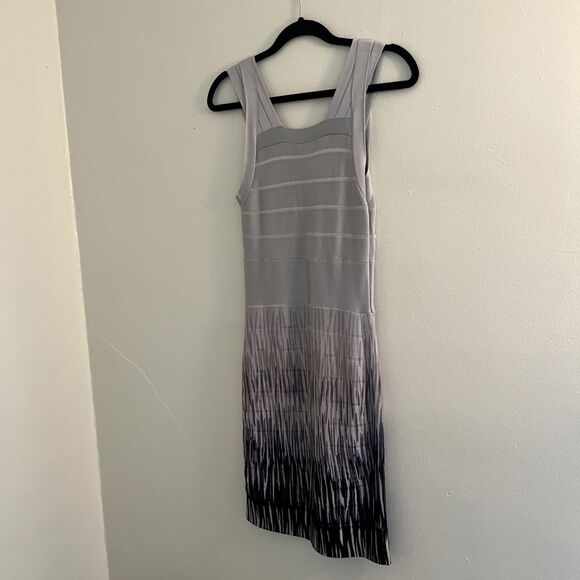 FRENCH CONNECTION Futuristic Knit Fitted Bodycon Bandage Dress, Silver- Size 6 - Picture 9 of 10